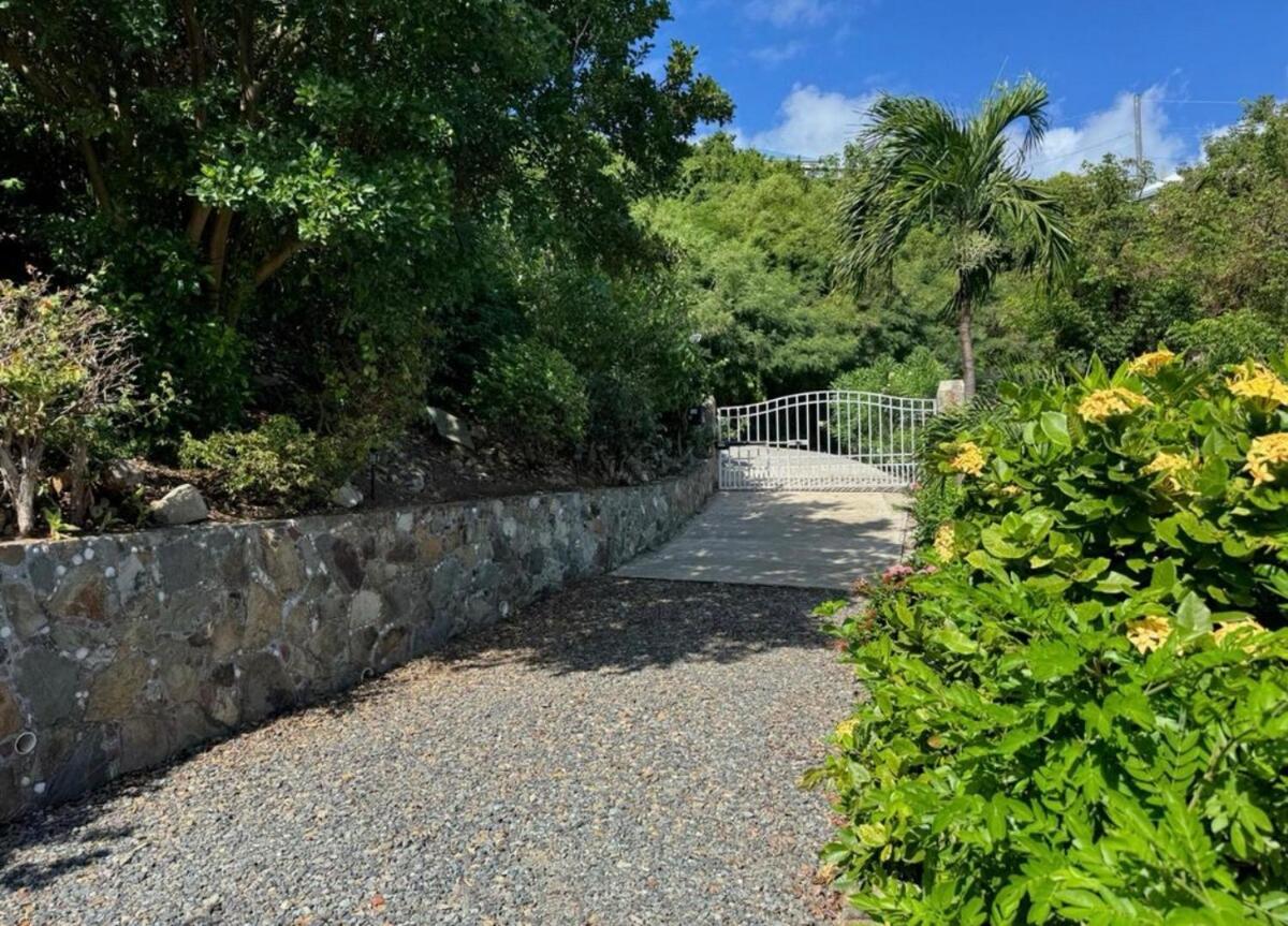 Blue Pearl Villa In St John Usvi Coral Bay Exteriér fotografie